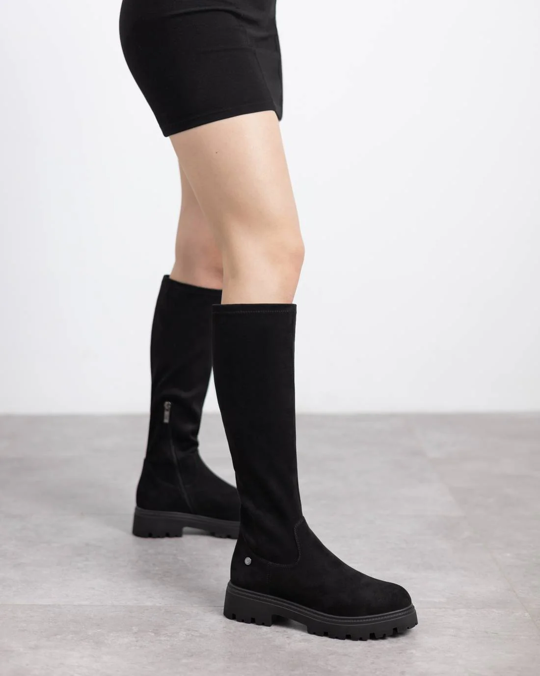 Bota de mujer plano Xti 14439301 - Imagen 5